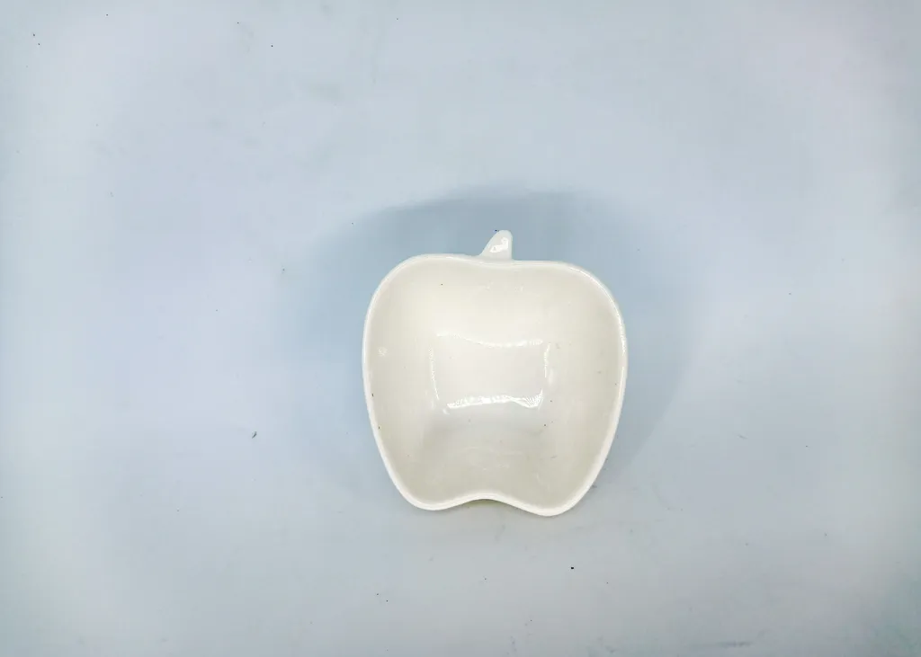 พิเศษ (D) ถ้วยน้ำจิ้มใหญ่ คละแบบ